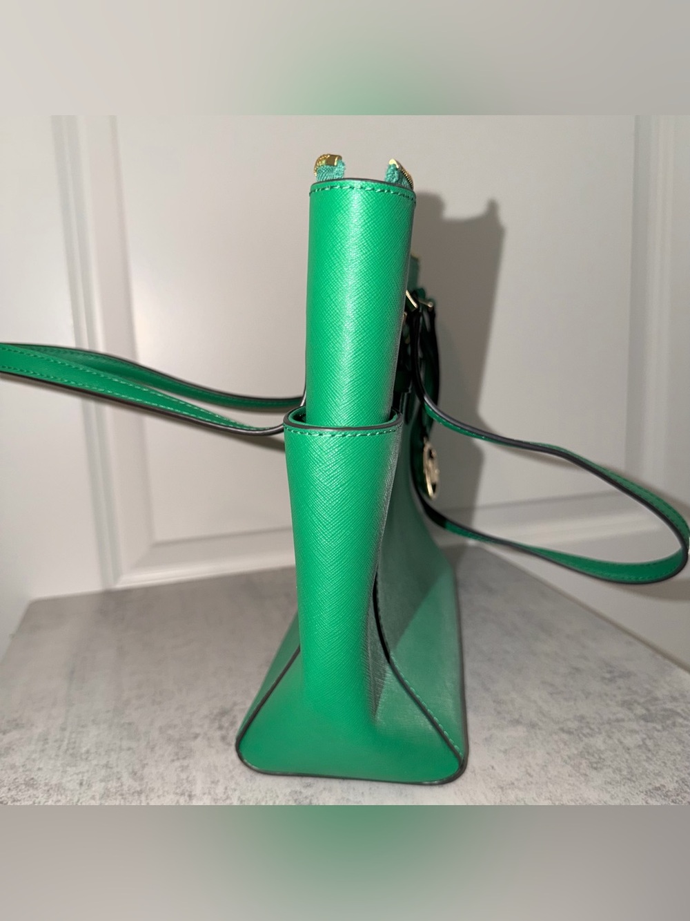 Michael Kors Charlotte Large Leather Top-Zip Tote Bag in Palmetto Green - Picture 2 of 7